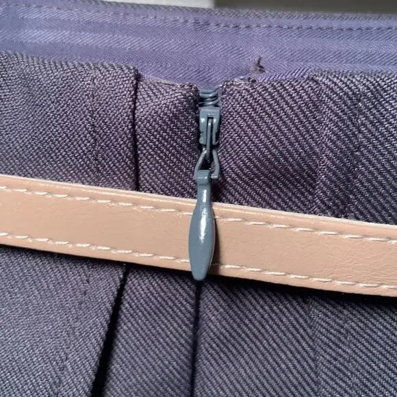 The Limited‎ belted pencil skirt - Picture 5 of 11